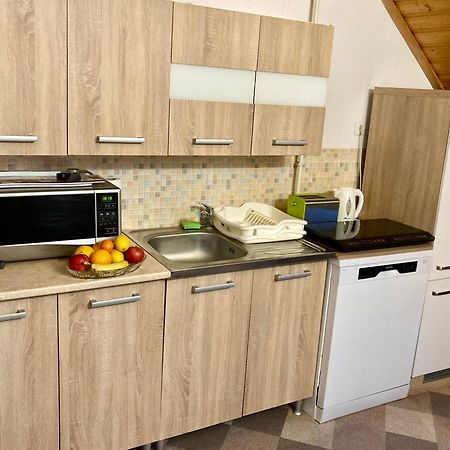Gancz Apartman Sarvar Exterior photo