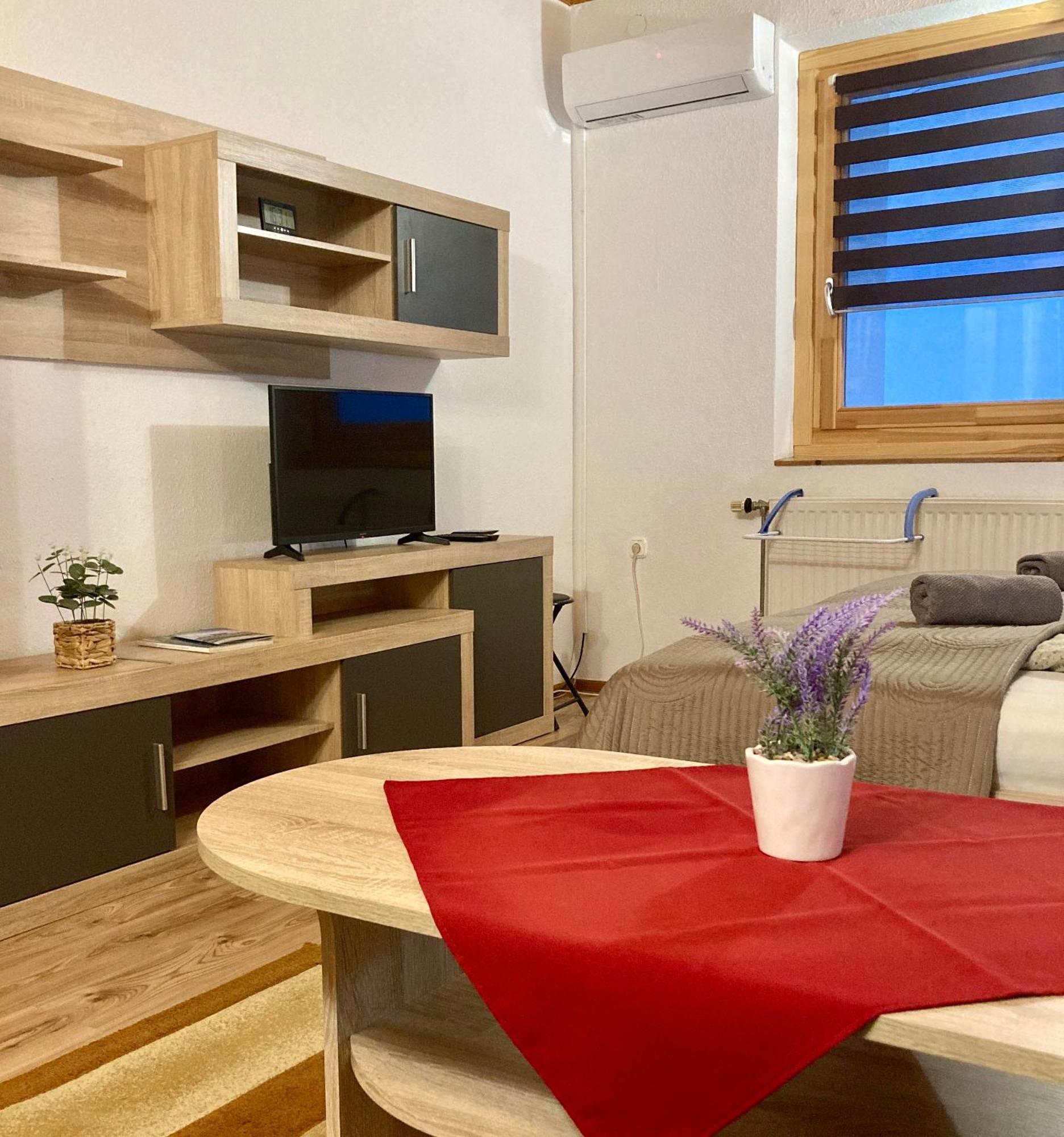 Gancz Apartman Sarvar Exterior photo